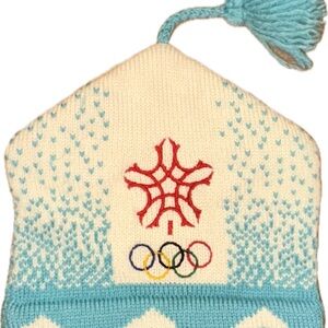 Official 1988 Calgary Winter Olympics Toque (Beanie).